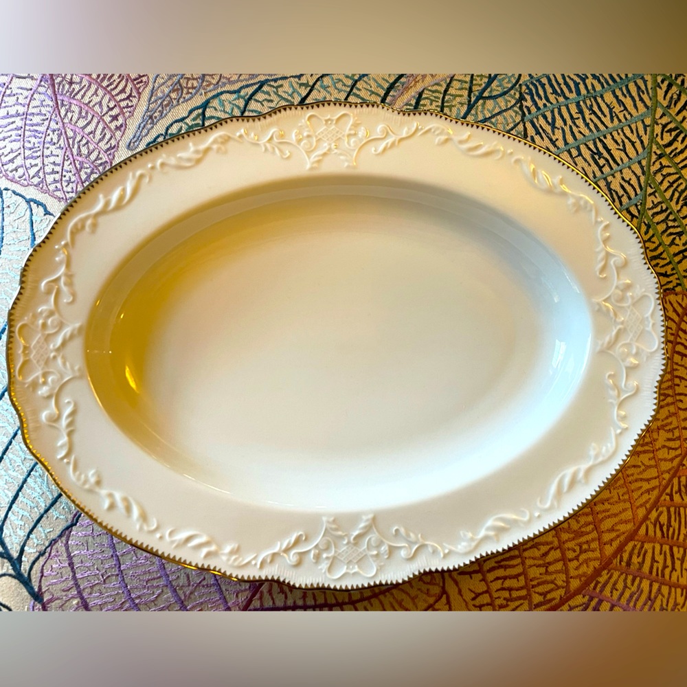 Anna Weatherley Simply Anna Platinum Oval Platter